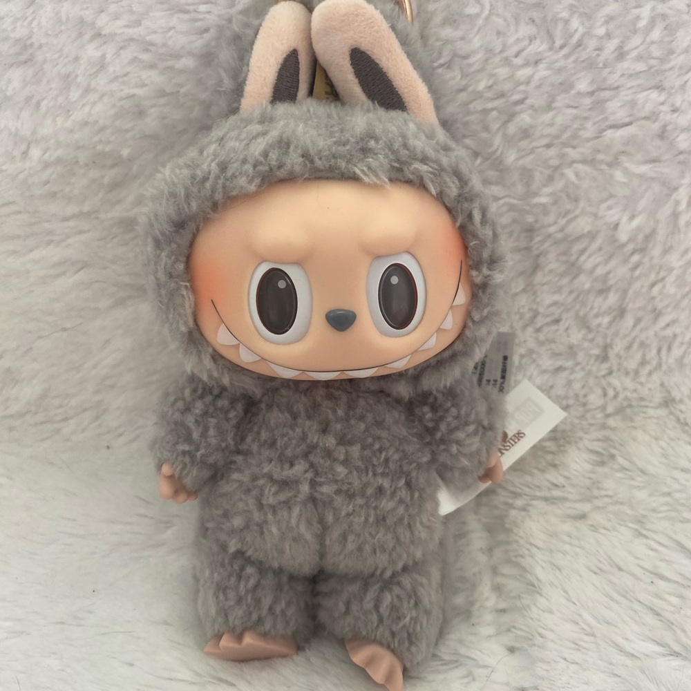 The Monsters Exciting Macaron Keychain. Sesame Bean.